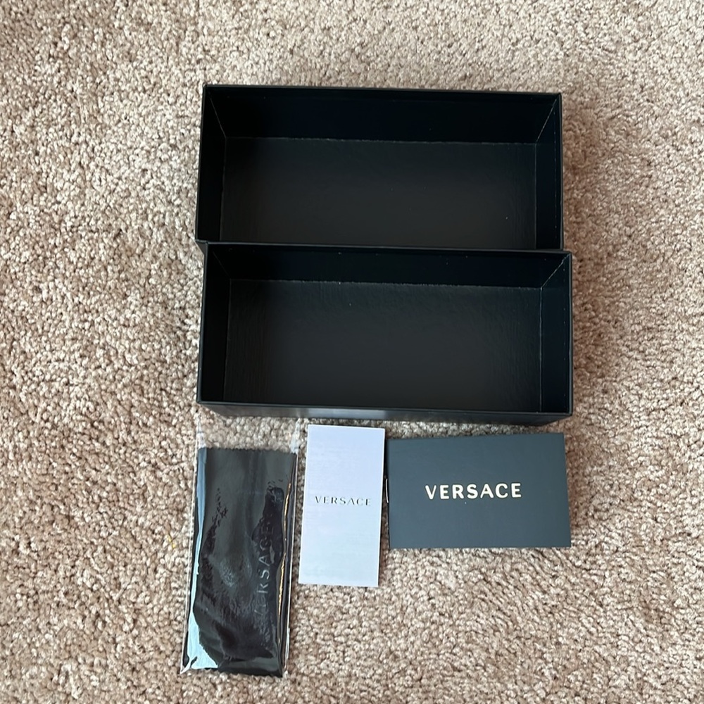 Versace Sunglass Box - Picture 2 of 5